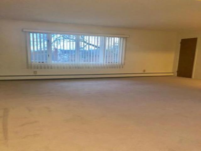 1250 Burton Ave - Photo 3 of 6