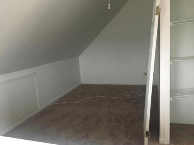 153 Hylan Blvd - Photo 3 of 6