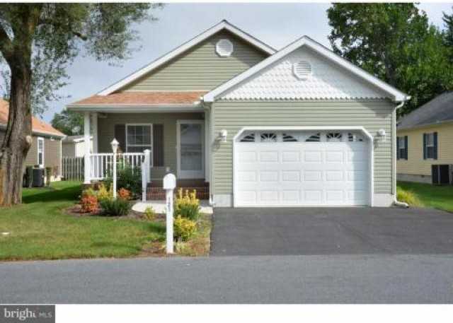 121 Bluebell Dr - Photo 2 of 6