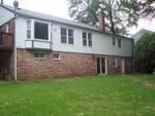 8307 Grandhaven Ave - Photo 3 of 3