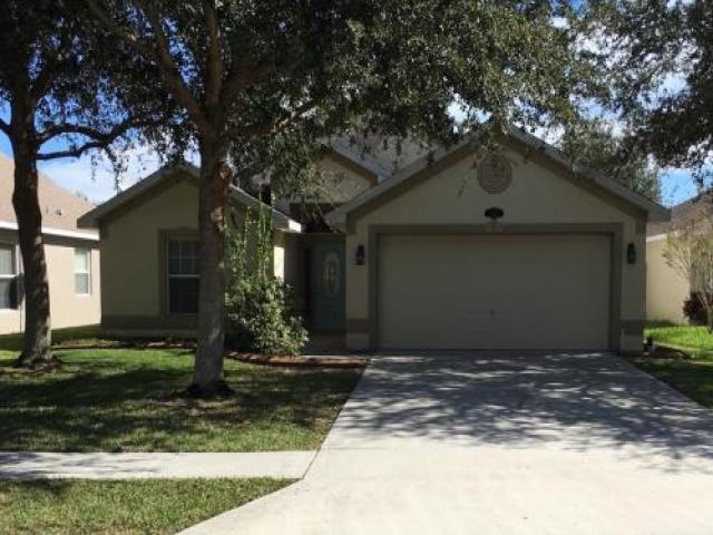 664 Sedgewood Cir - Photo 2 of 6