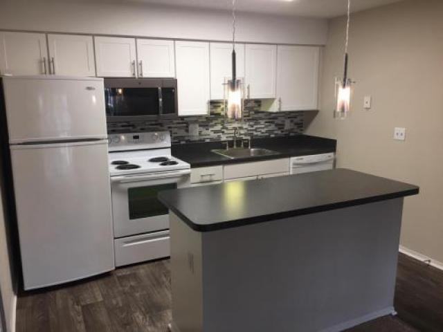 4016 Lake Underhill Rd - Photo 2 of 2