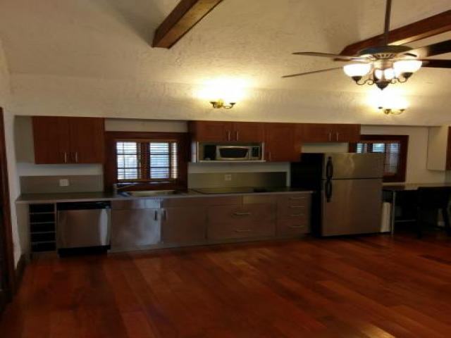 415 W Davis Blvd - Photo 3 of 6