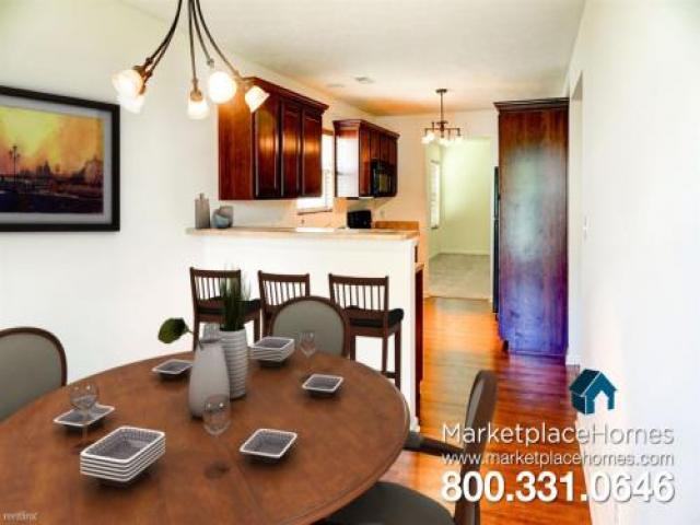 2392 Middle View Dr - Photo 2 of 6