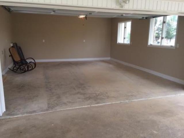 562 Keavy Craigs Creek Rd - Photo 3 of 6