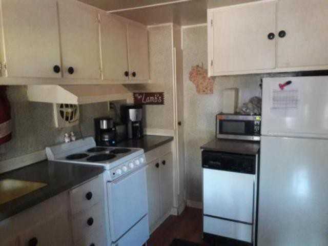 38125 Winter Dr - Photo 3 of 6