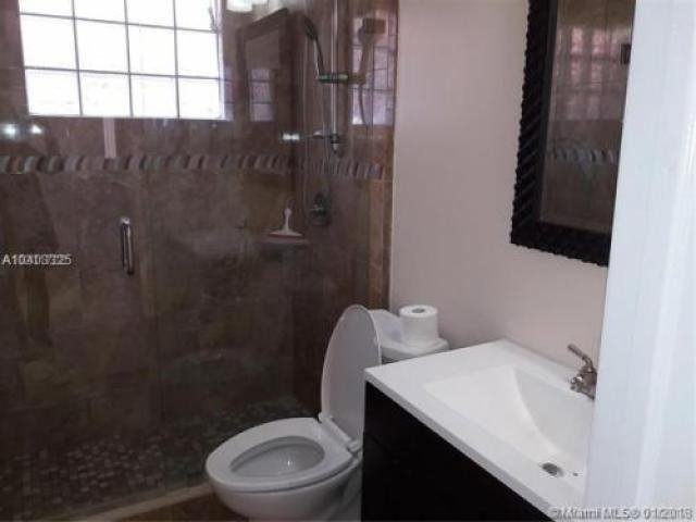 14933 SW 37th St - Photo 3 of 6