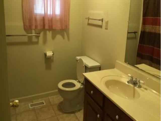 3258 Murphy Hwy - Photo 3 of 6