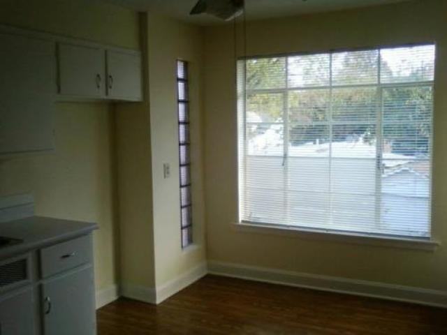 600 Eastern Pkwy - Photo 2 of 6