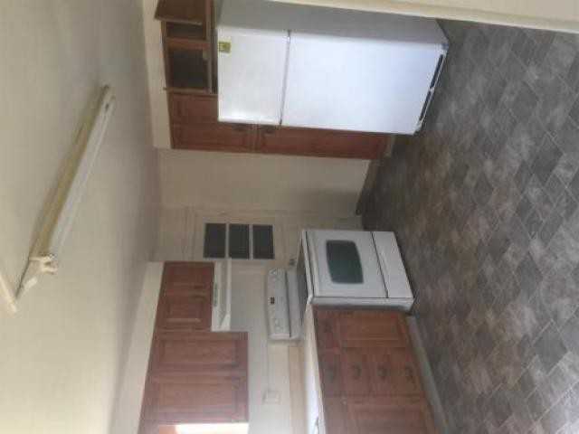 405 E 4th St - Photo 3 of 6