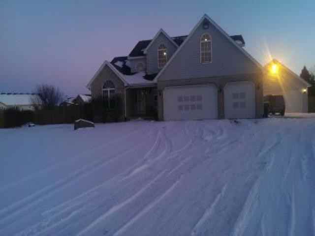 1266 Red Fox Cir - Photo 3 of 3