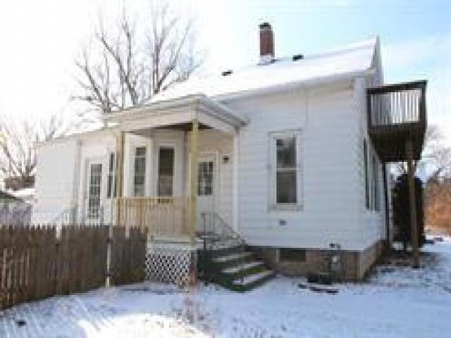 2139 W 4th St - Photo 2 of 6