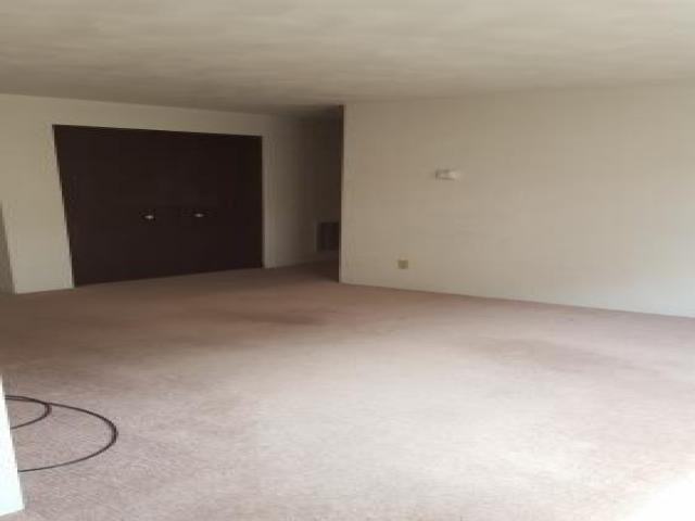 211 N 3rd St - Photo 2 of 6