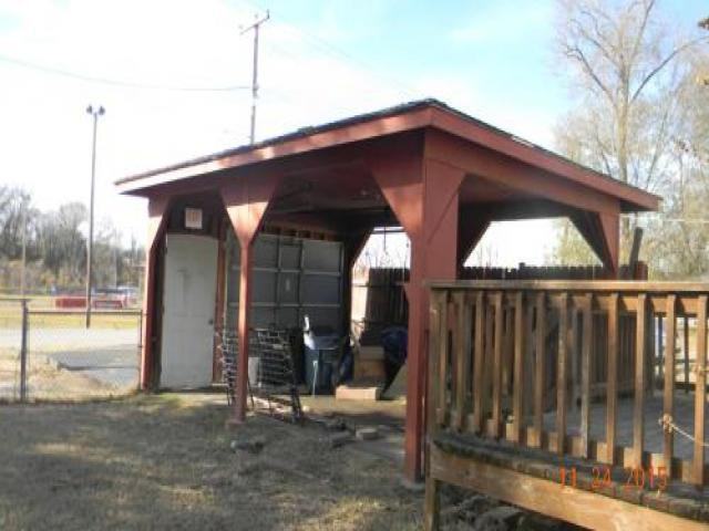 127 County Rd - Photo 3 of 6