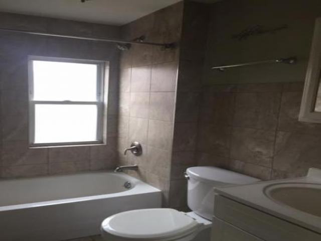 2719 73rd Ave - Photo 2 of 6