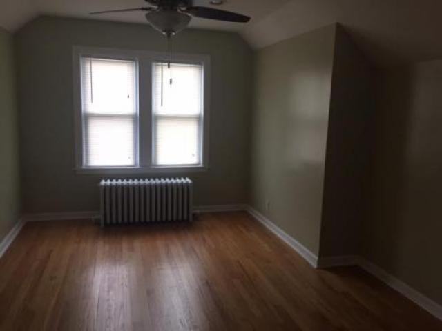 2719 73rd Ave - Photo 3 of 6