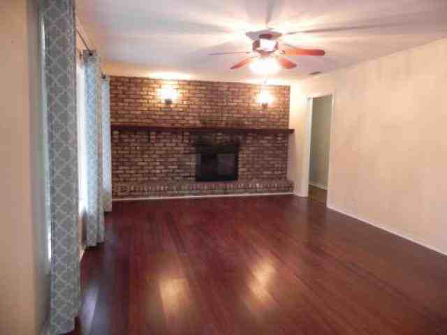 43 Fenwick Rd - Photo 2 of 6