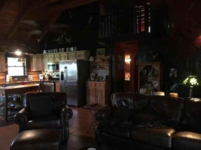 1691 S Main St - Photo 3 of 6