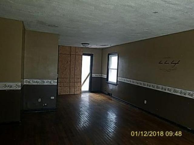 1055 E Whitmer St - Photo 2 of 6