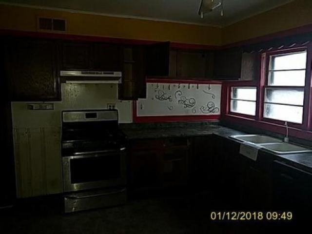 1055 E Whitmer St - Photo 3 of 6