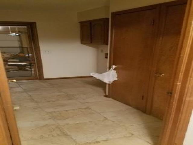 4813 Eastman Dr - Photo 3 of 6