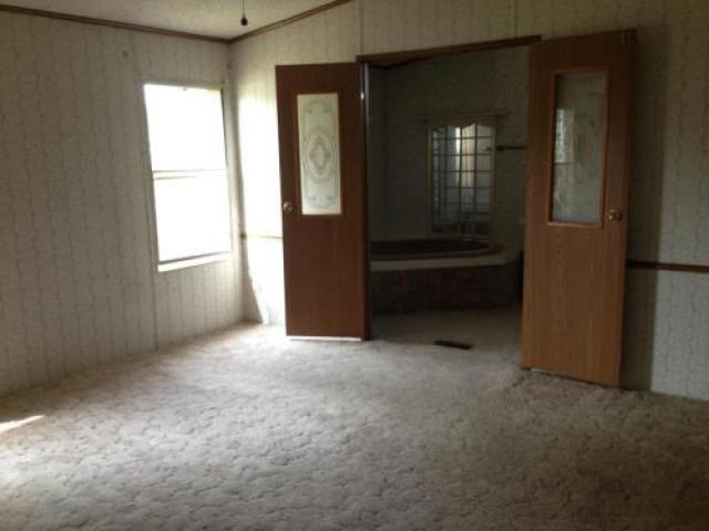 7810 W 79th St S - Photo 2 of 6