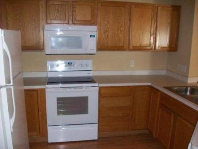 10826 181st Ln NW - Photo 2 of 6