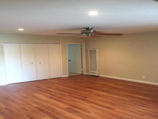 4815 Persimmon Ave - Photo 3 of 4