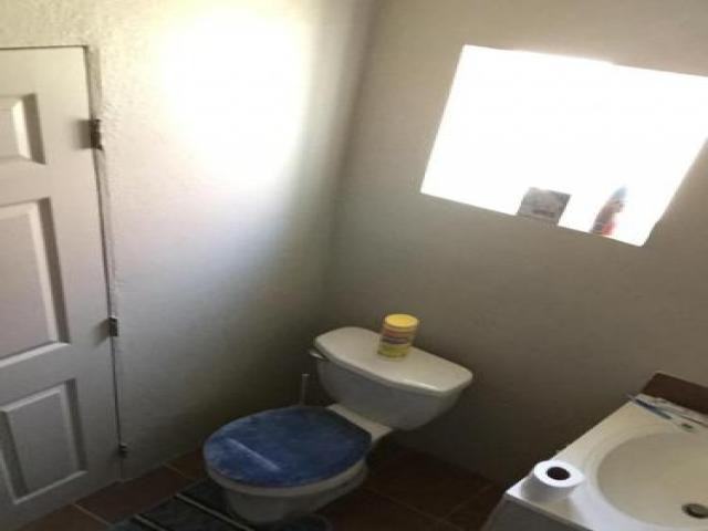 2735 N Mountain View Ave - Photo 2 of 5