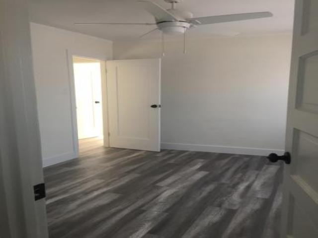 2625 S La Salle Ave - Photo 2 of 6