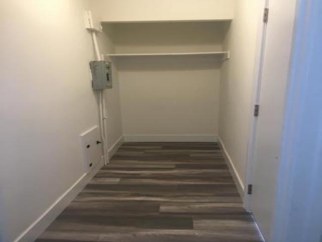 2625 S La Salle Ave - Photo 3 of 6