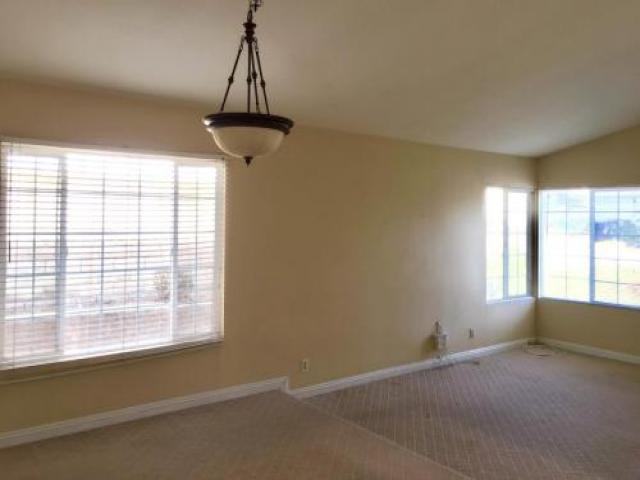 41 Country Wood Dr - Photo 3 of 6