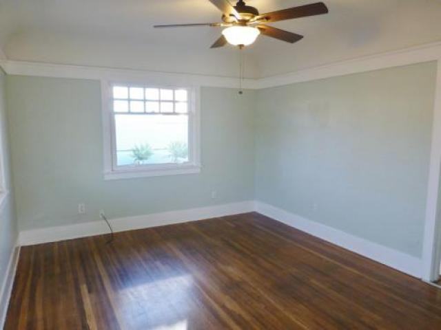 2411 Market St - Photo 3 of 6