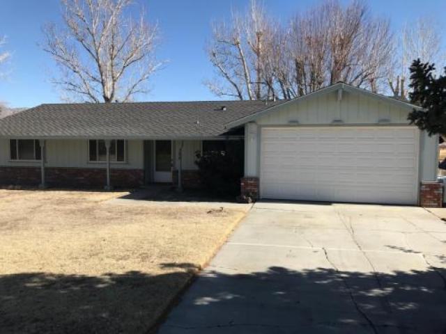 106 Elmcrest Dr - Photo 2 of 6