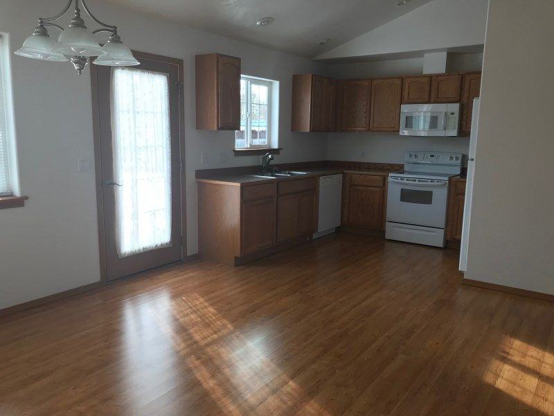 64 Schissler Ln - Photo 2 of 7