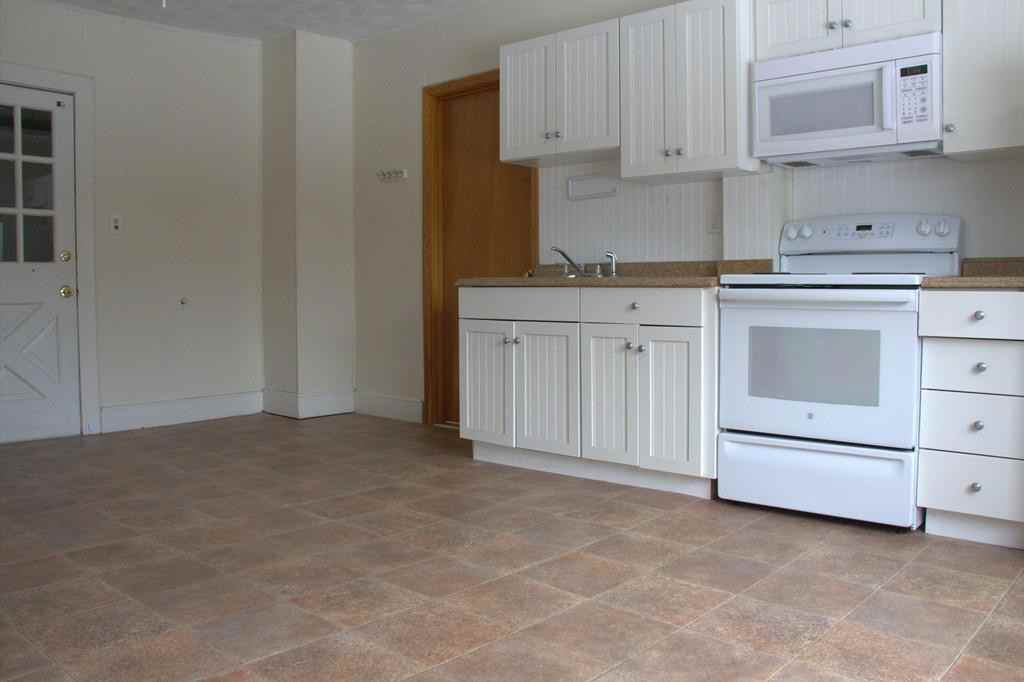 34 Thornton Ave #2 - Photo 2 of 8