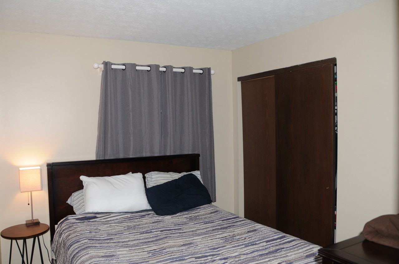 2568 Sawmill Meadows Avenue - Photo 3 of 11