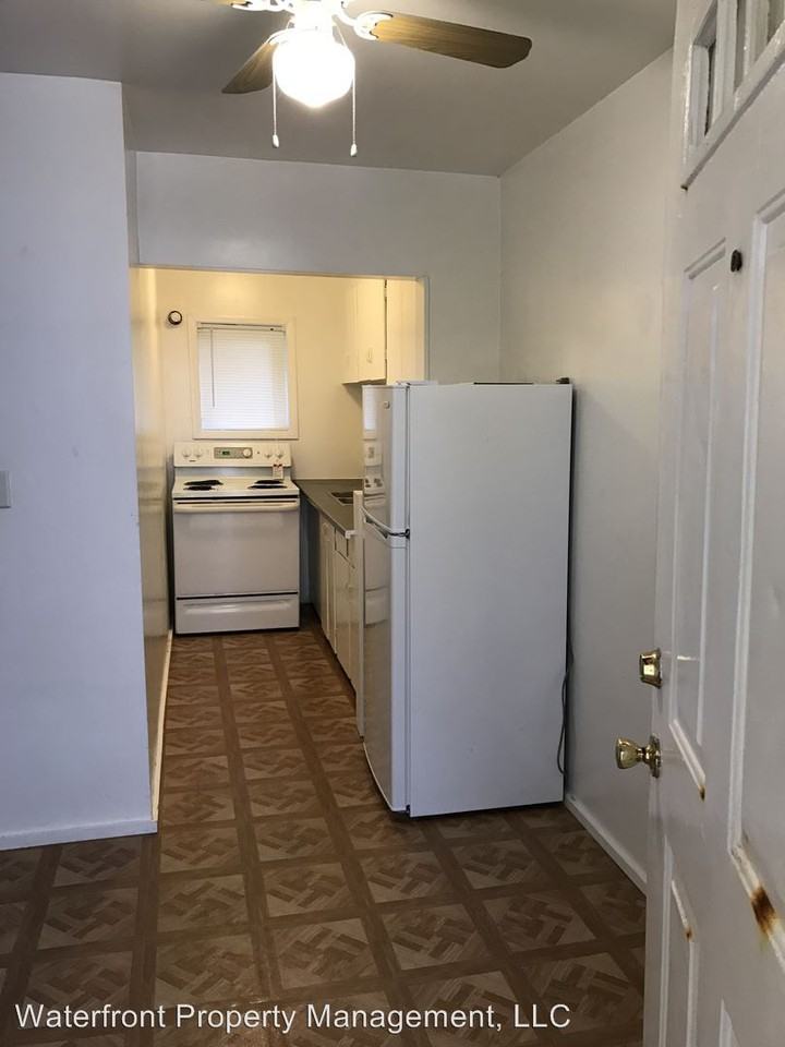 410 12th Ave 1-5 - Photo 2 of 10