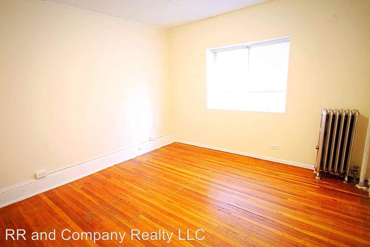 Pearl St Apartments in Metro Center, Springfield, MA 01105 Zumper