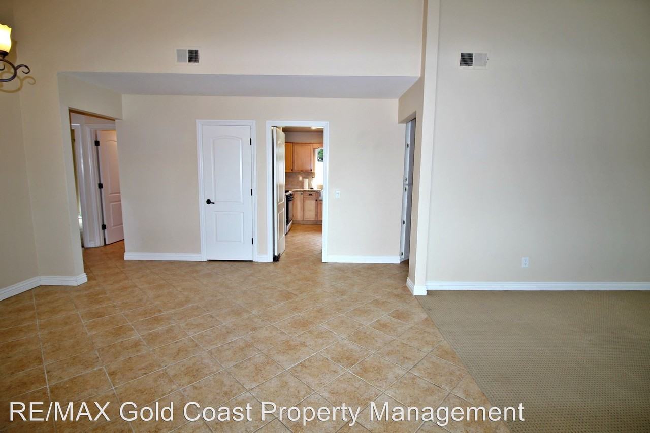 2510 Raft Ln - Photo 3 of 24