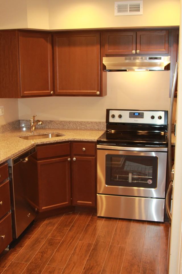 992 Beechwood Place - Photo 2 of 16