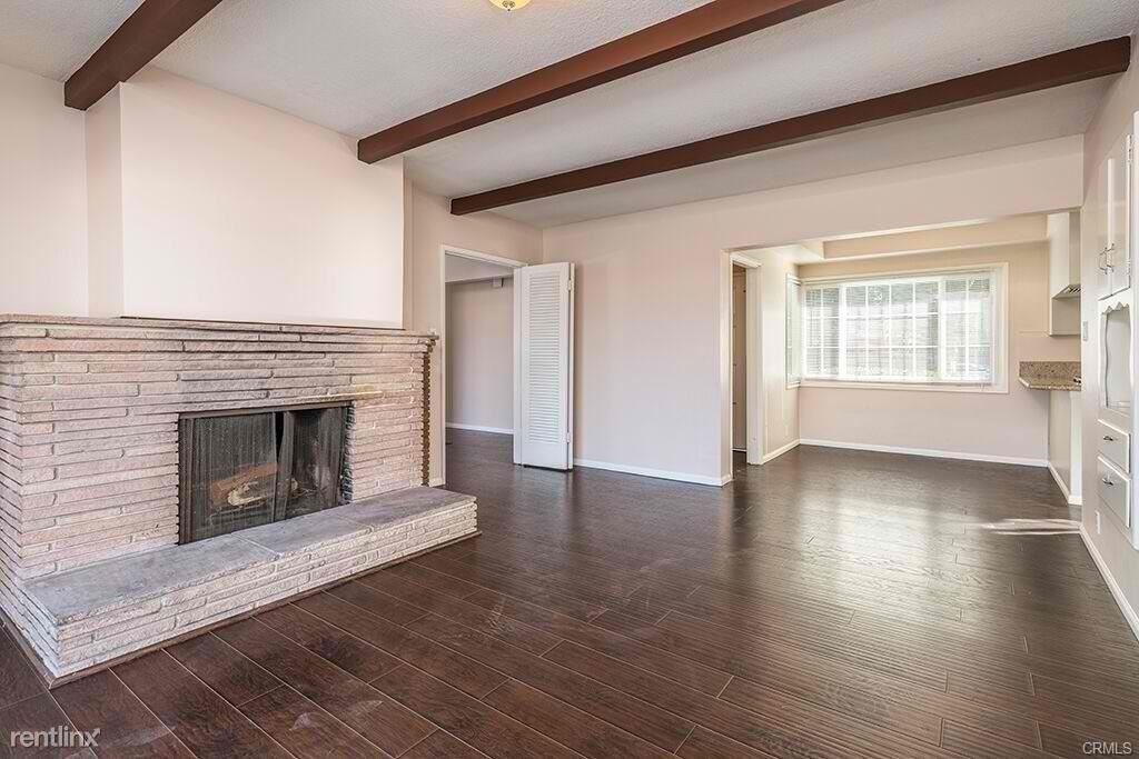 3023 E Sunset Hill Dr - Photo 3 of 7