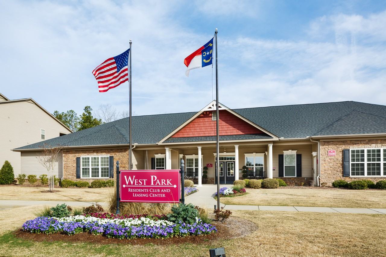 West Park Apartments - Photo 2 of 33