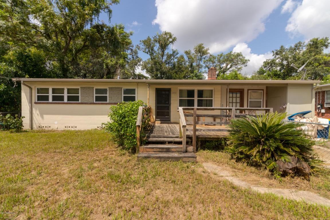 2406 Ligustrum Rd - Photo 3 of 32