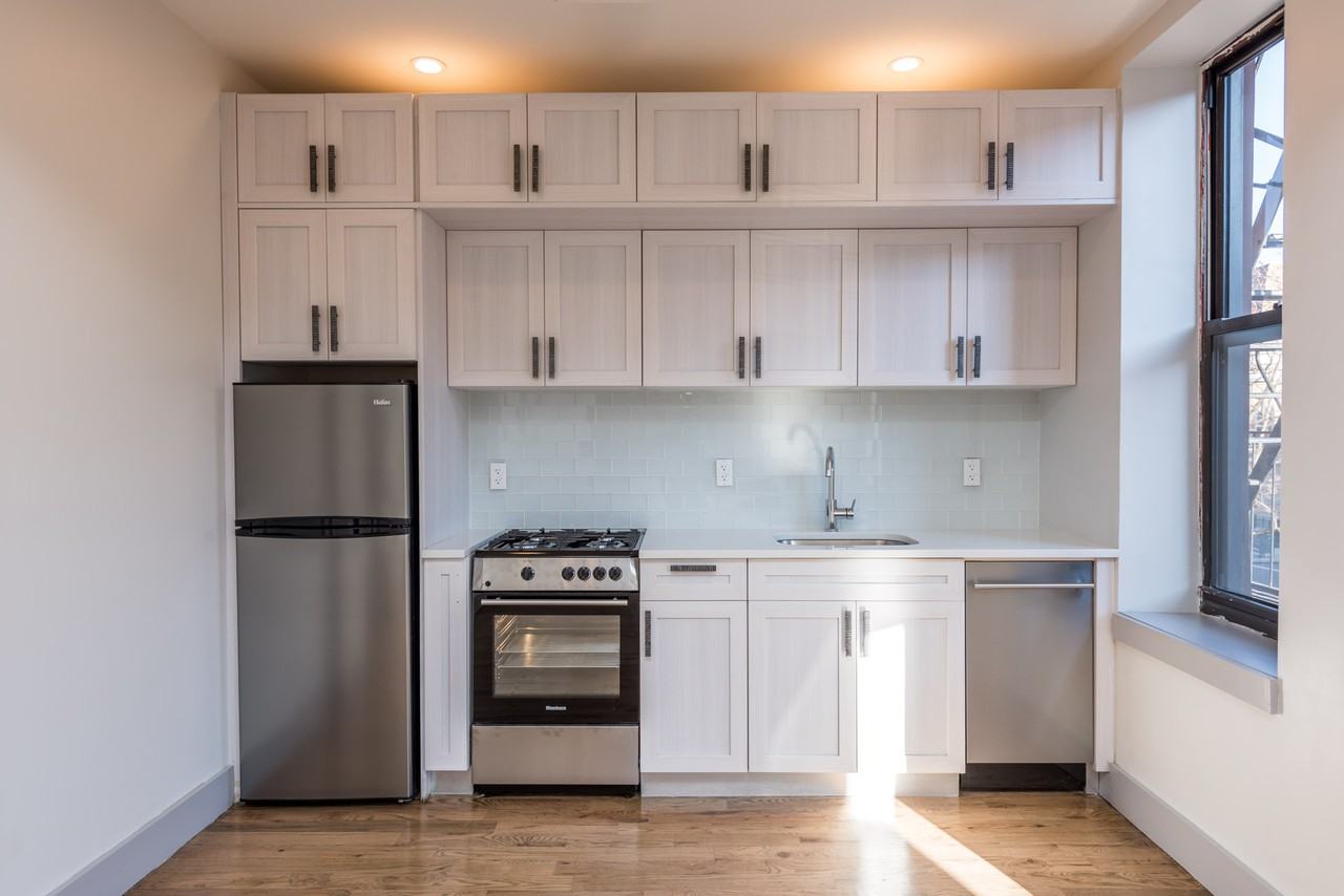 227 Hancock Street #39OL