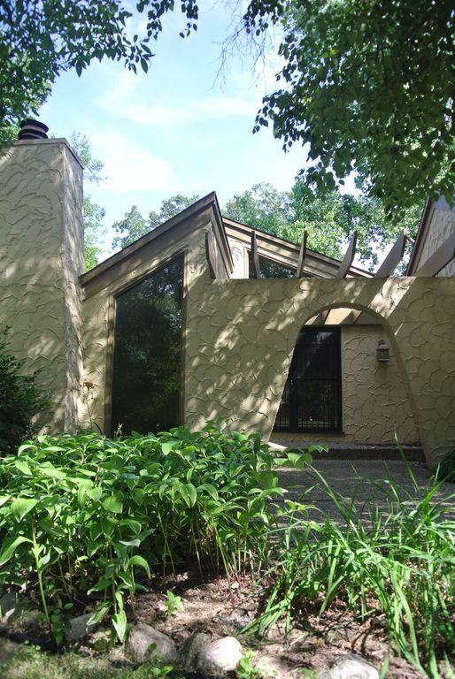 175 Chaparral Dr #1 - Photo 3 of 29