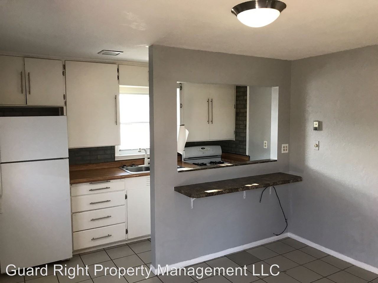 610 140 N - Photo 2 of 6