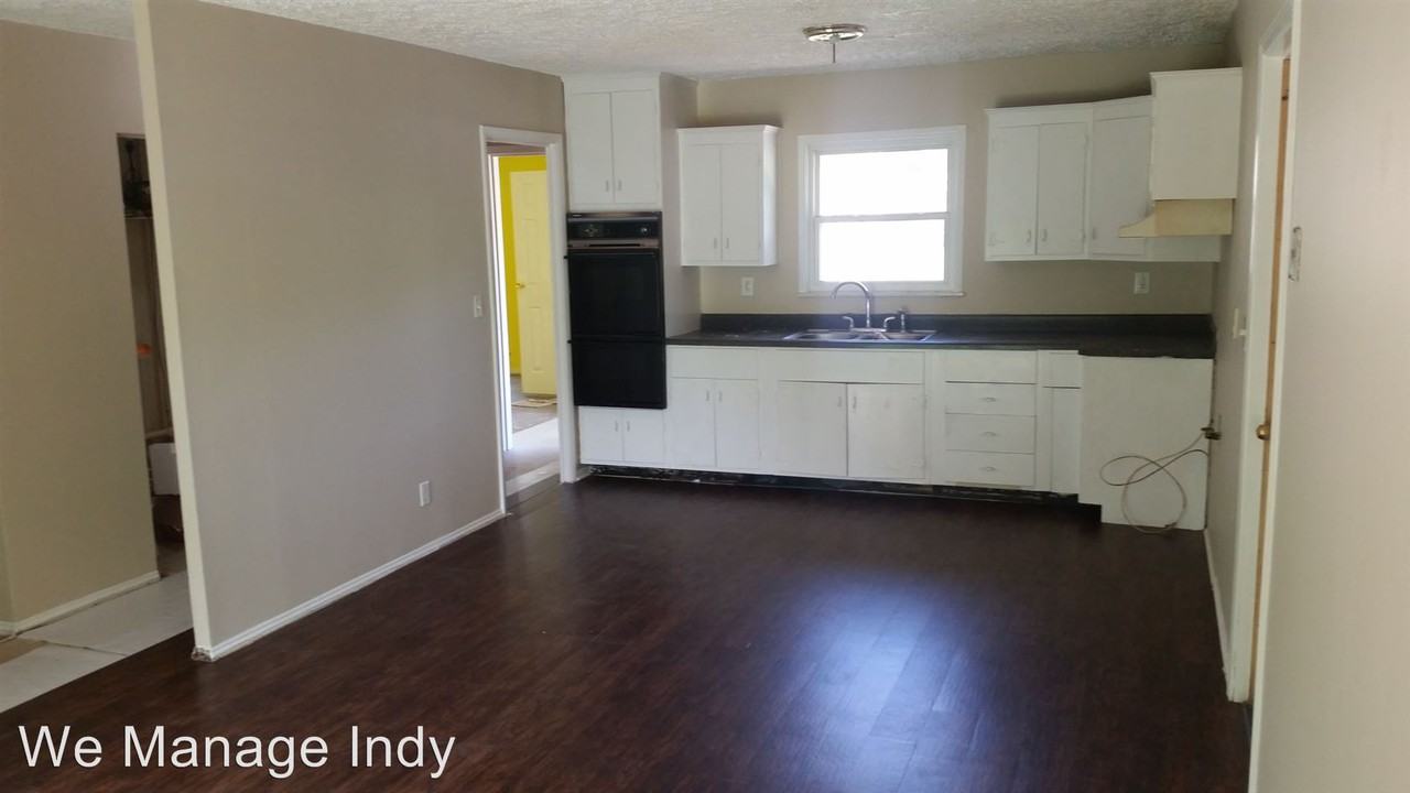 5707 Gateway Dr - Photo 2 of 6
