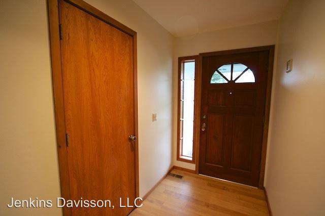 3500 SE River Bluff Ct - Photo 2 of 21