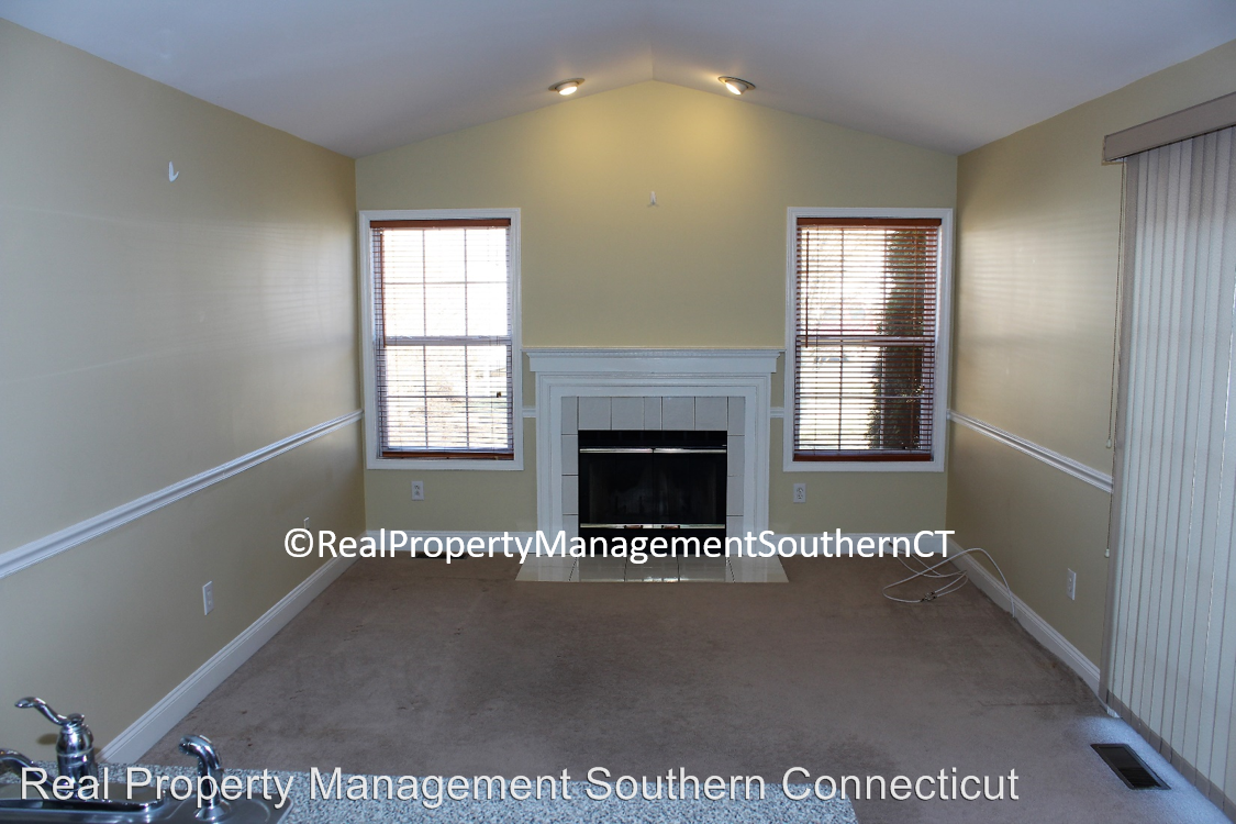 70 Lindas Run - Photo 2 of 22